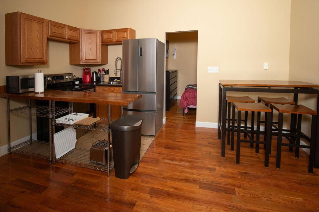 Quiet, Gated Oasis Near Downtown Lexington Appartement Buitenkant foto